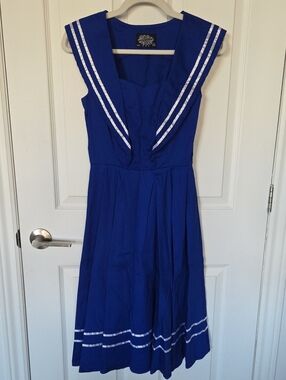 HEARTS & ROSES Pinup Sailor Dress